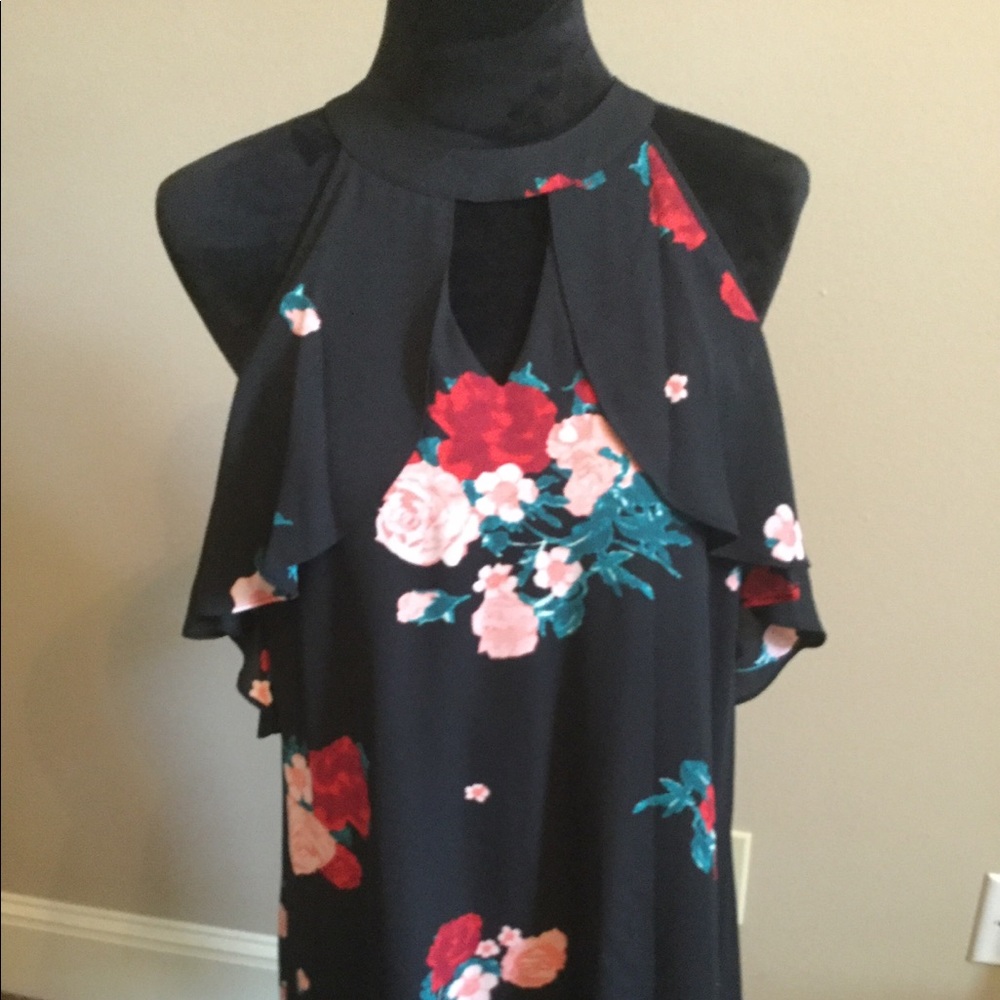 DRESS - Picture 2 of 3